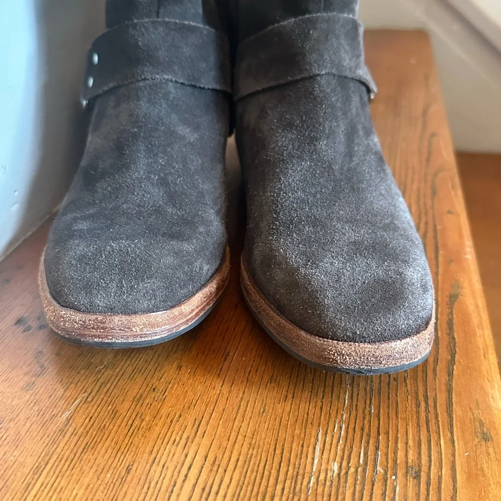 Free People Vienna Distress Suede Ankle Boot in Dark brown Women’s 39 (8.5) - Picture 9 of 13
